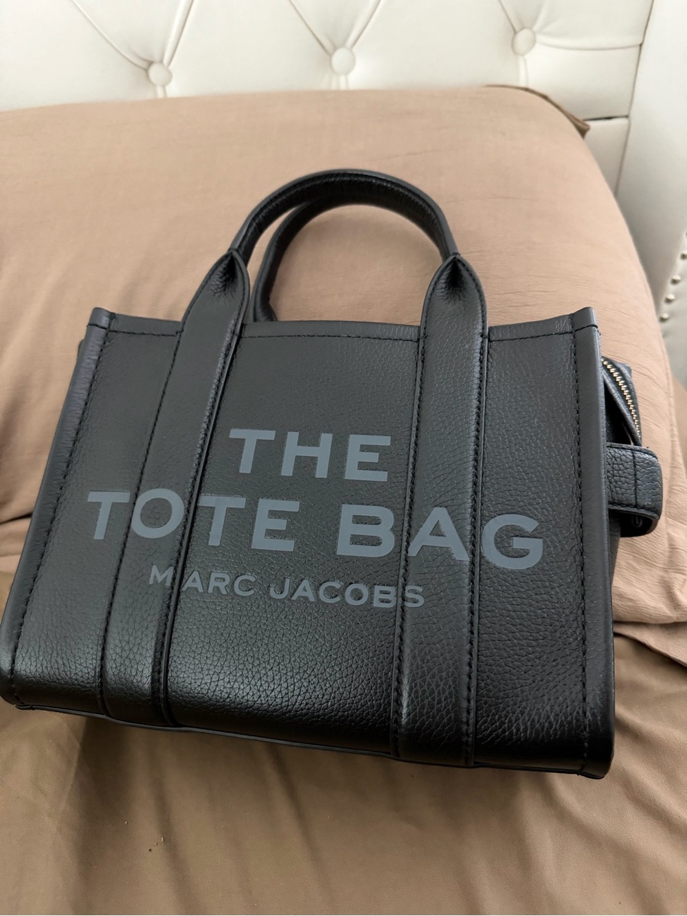 Marc Jacobs Black 'The Tote Bag' Structured Leather Tote